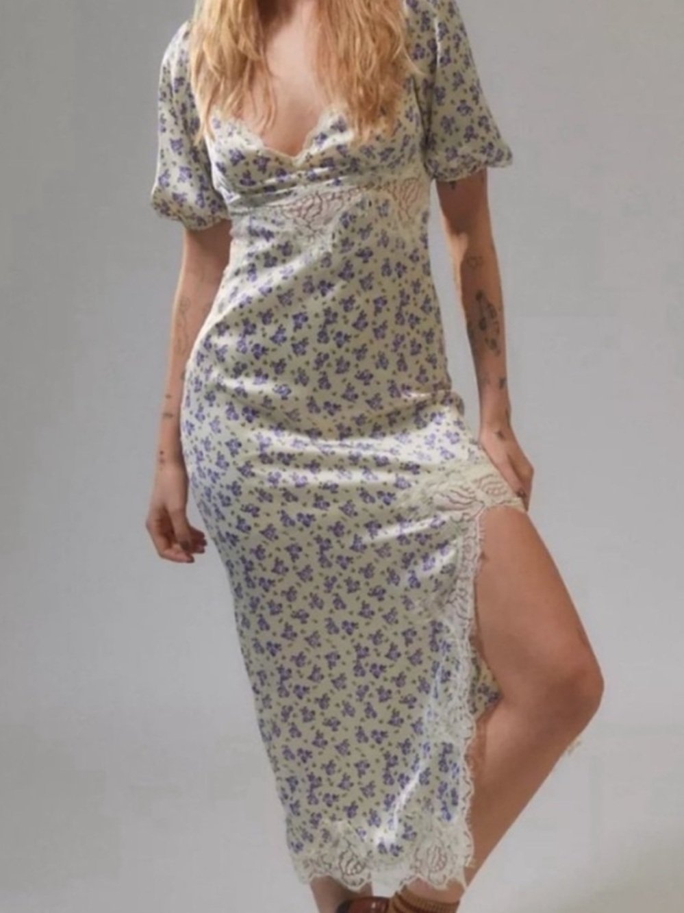 Urban Outfitters Lauren Satin Lace Trim Floral Midi Dress Size: S